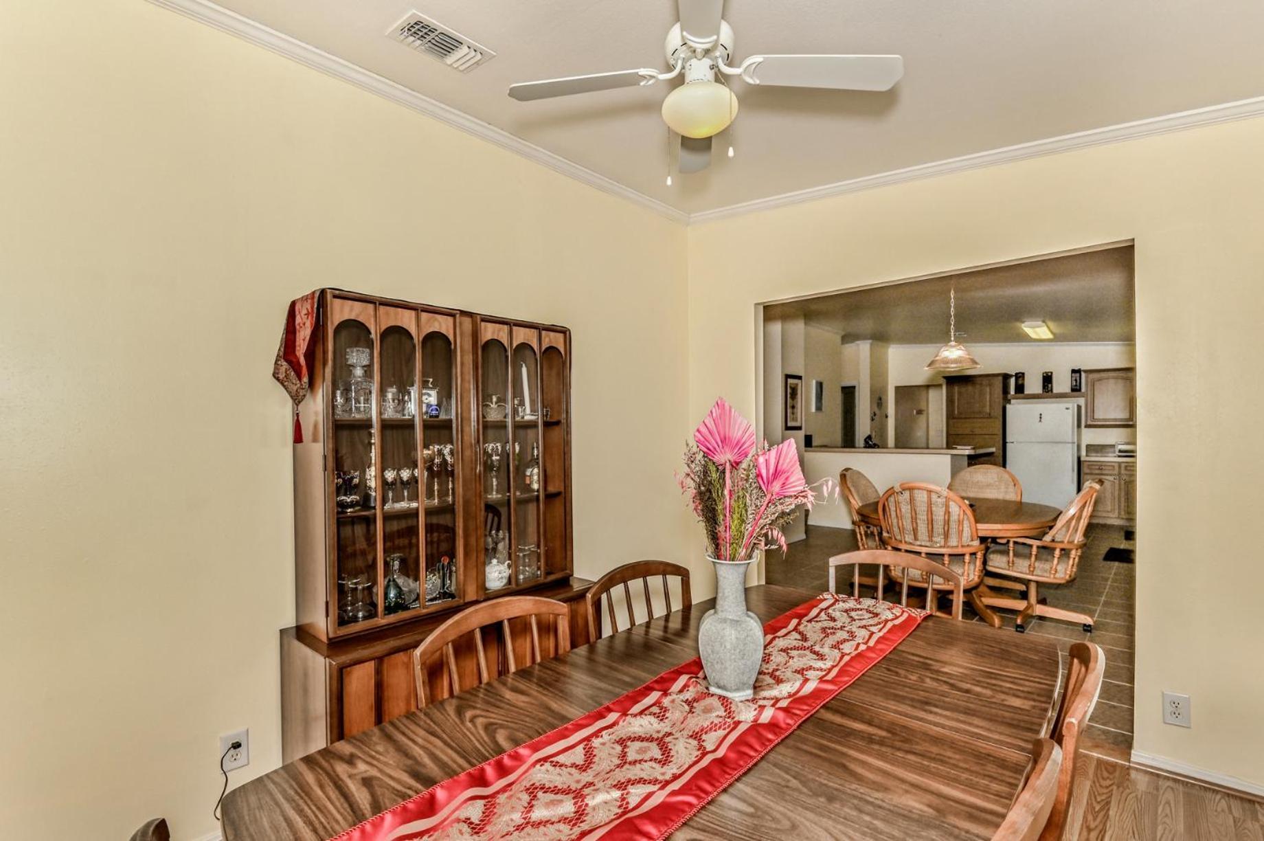 הומוססה The Blue Nile! Your Florida Vacation Is Calling. Vacation, Leisure Or Business מראה חיצוני תמונה